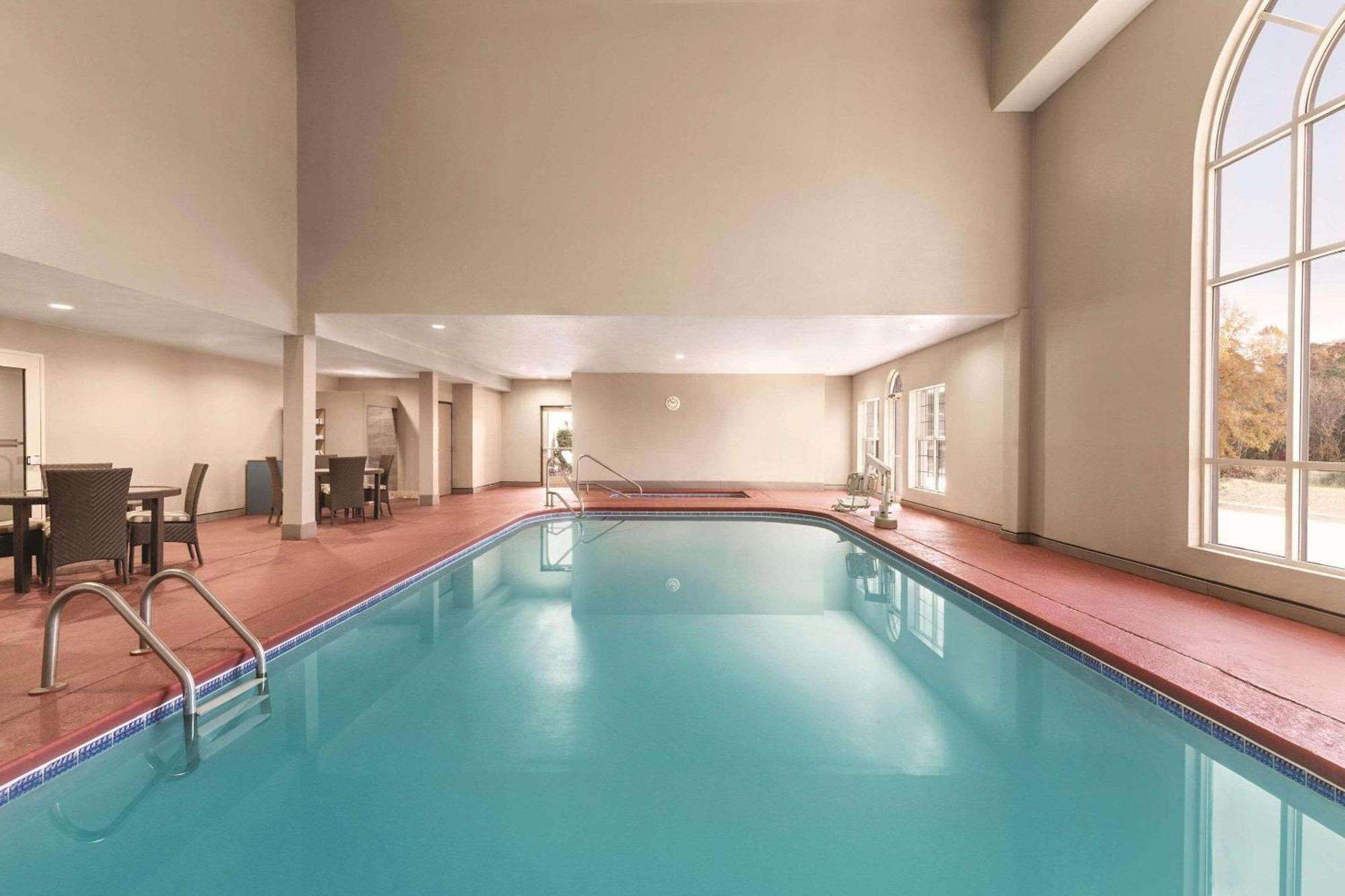 Country Inn & Suites By Radisson, Griffin, Ga Eksteriør bilde