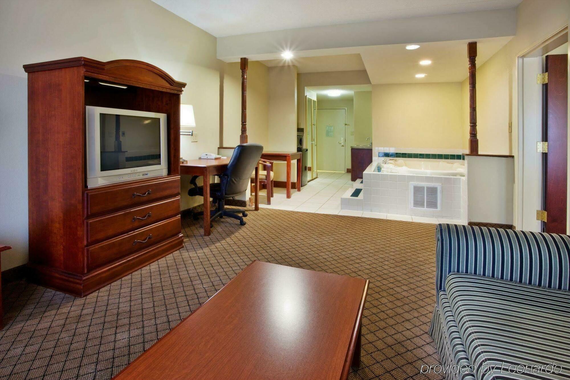 Country Inn & Suites By Radisson, Griffin, Ga Eksteriør bilde